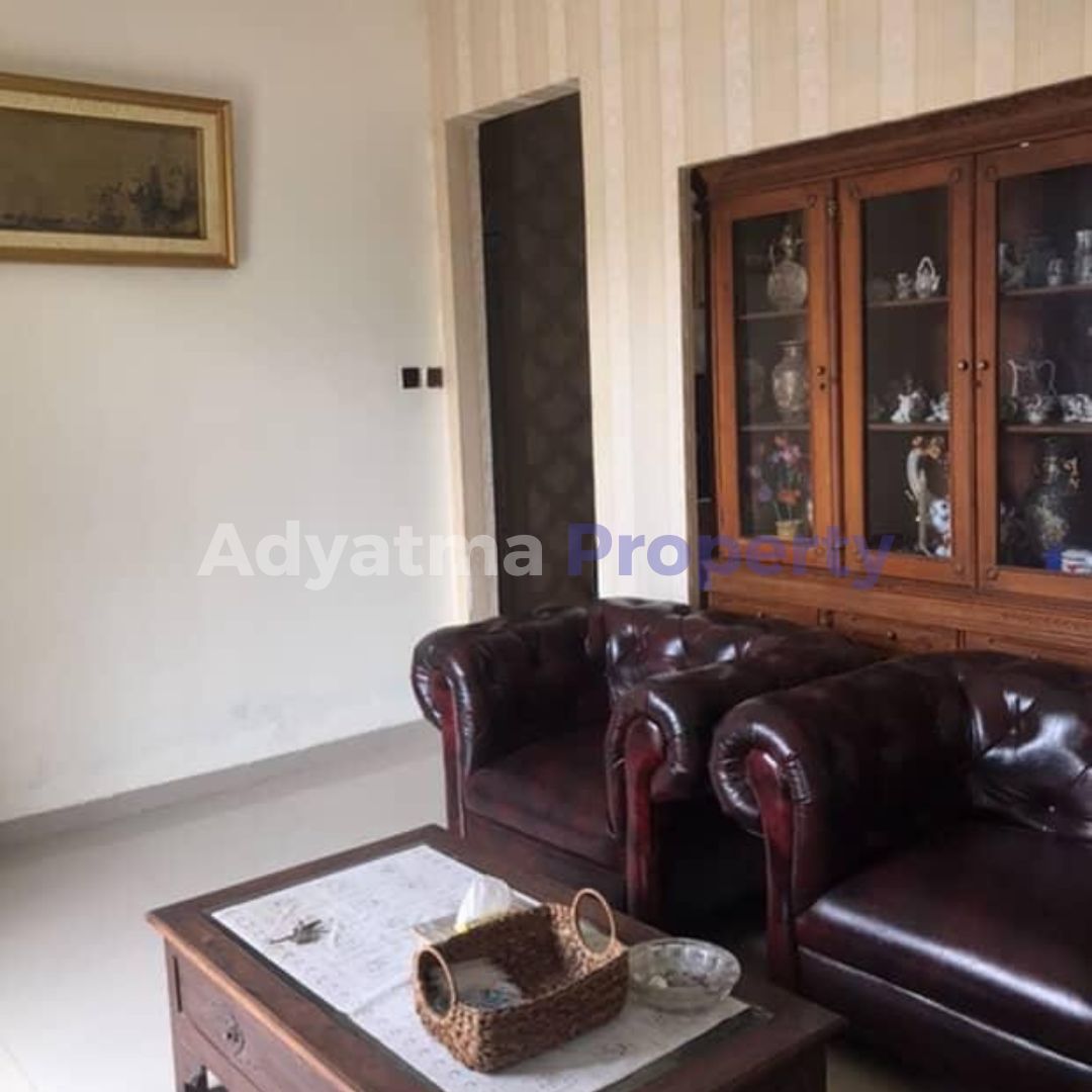 DIJUAL RUMAH TINGGAL SIAP HUNI DEKAT DENGAN JALAN KALIURANG BELAKANG KAMPUS UNIVERSITAS ISLAM INDONESIA